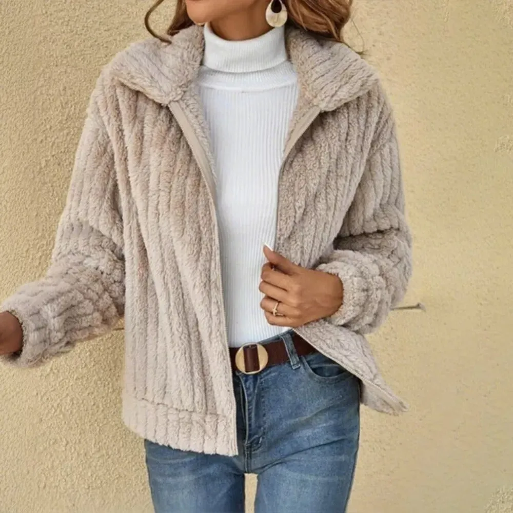 Fashion Canberra I Shauni Plush Winter Sweater