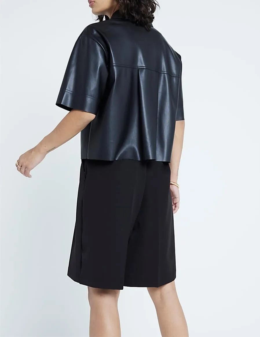 Faux Leather Shirt Women Loose Fit Short Sleeve PU Leather Button Down Crop Shirt with Pocket