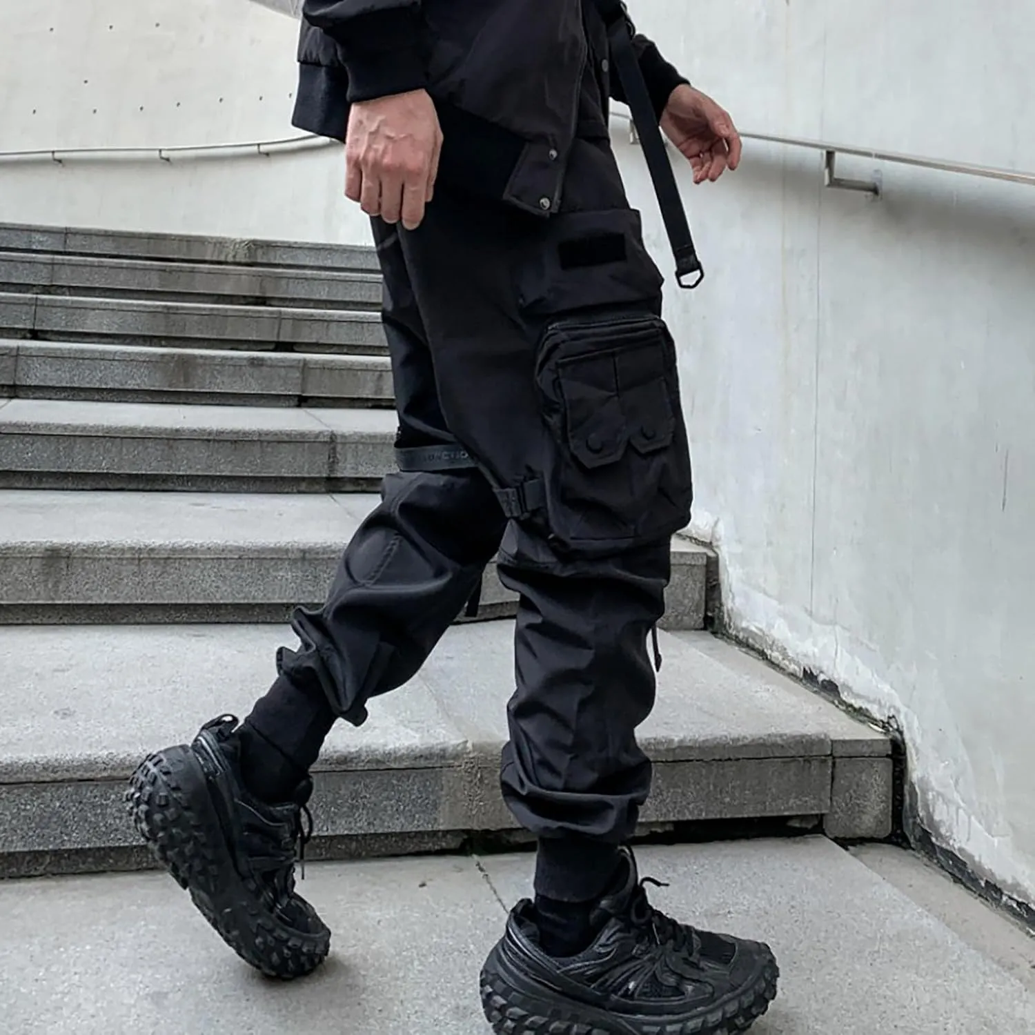 Men's Functional Style Multi Pocket Pants Techwear Punk Harem Pants Mens Cargo Jogger Pants Streetwear Pants