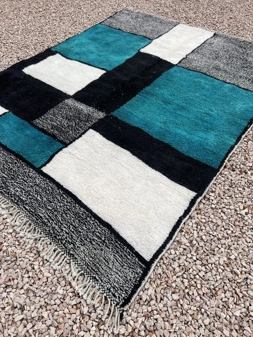 MRIRT BENI OURAIN RUG "EVE" 8’ 9” x 6’ 8”