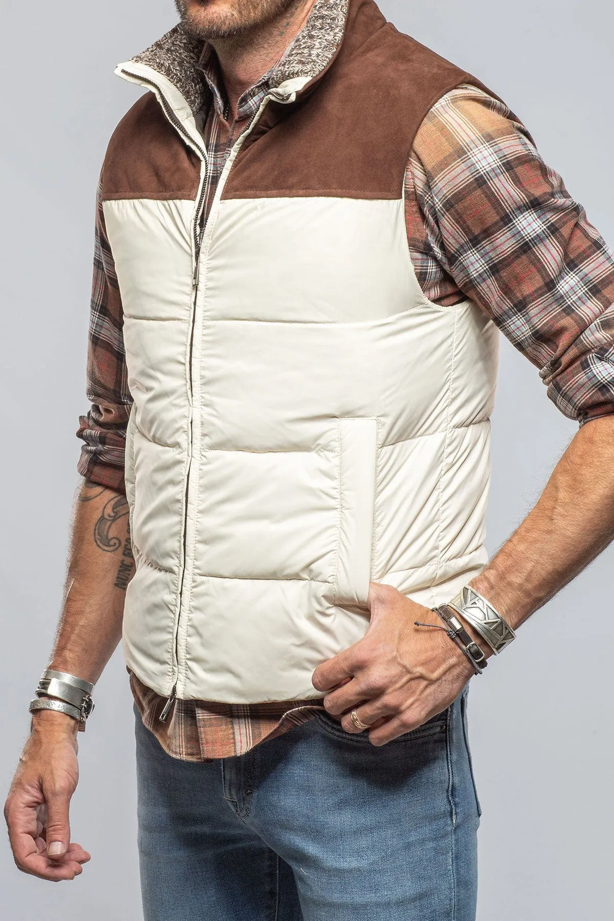 Vail Vest In White with Brown Suede