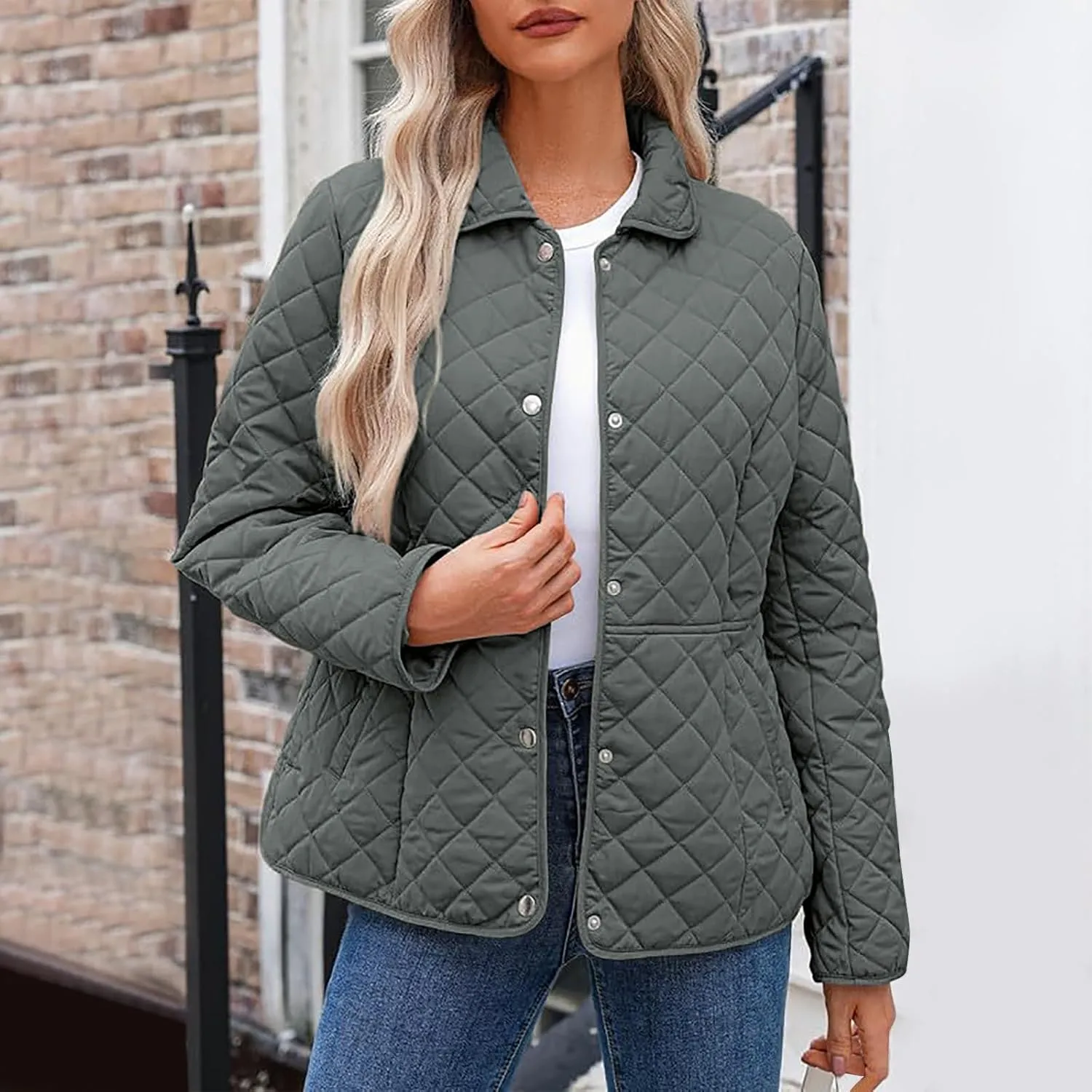 Womens Quilted Jackets Lightweight Casual Long Sleeve Button Down Lapel Puffer Coat Fall Winter Solid Color Warm Top